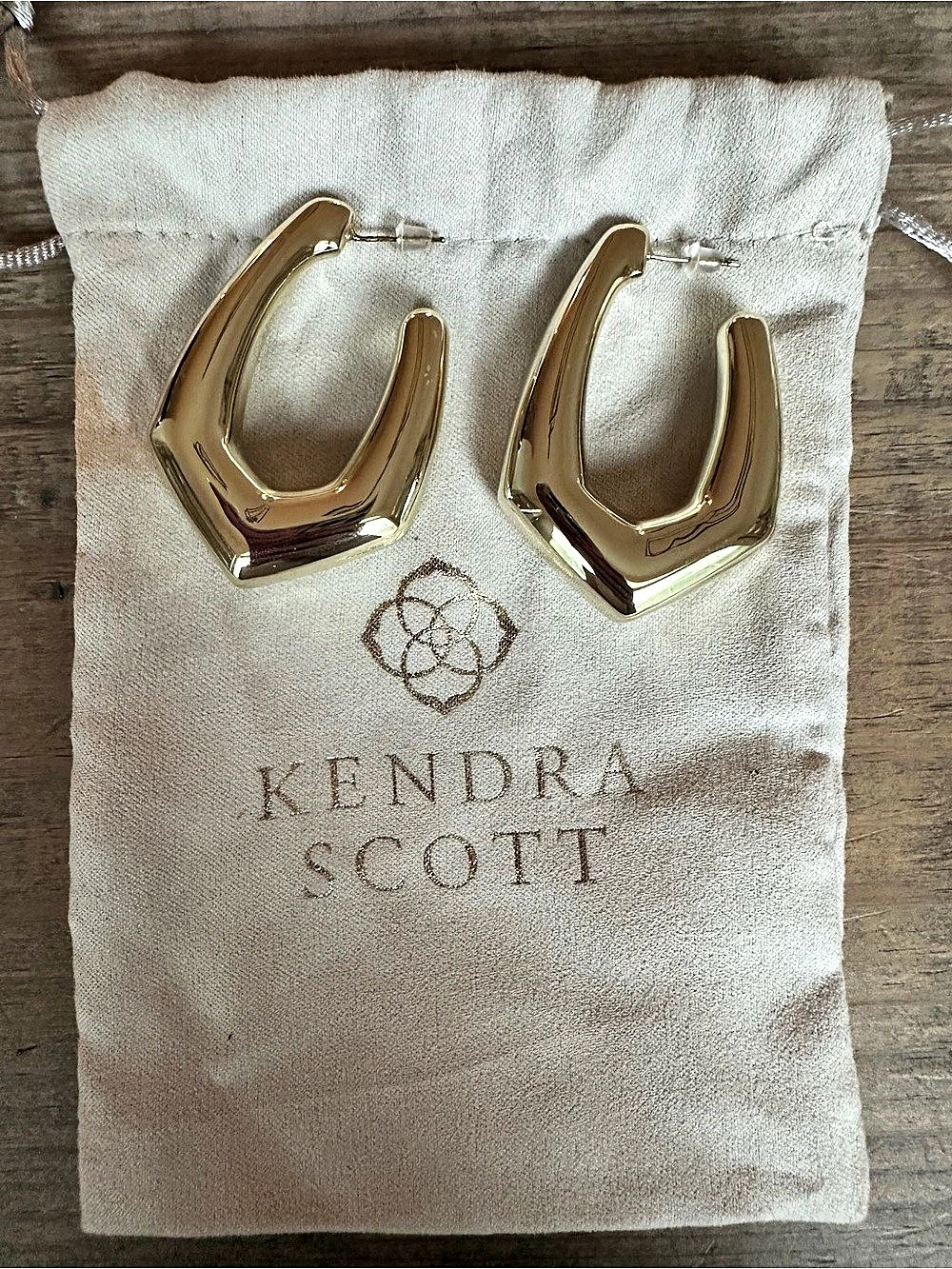KAIA Kendra Scott Zorte Open Hexagon Earrings Gold Earrings